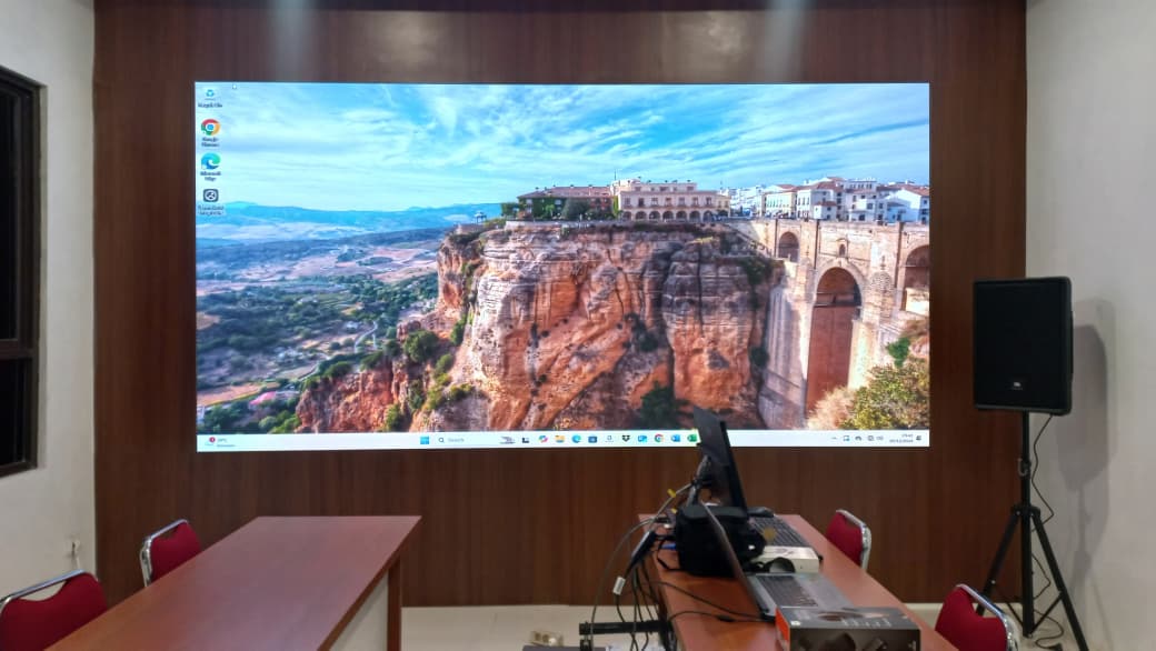 All-in-One Conference Display